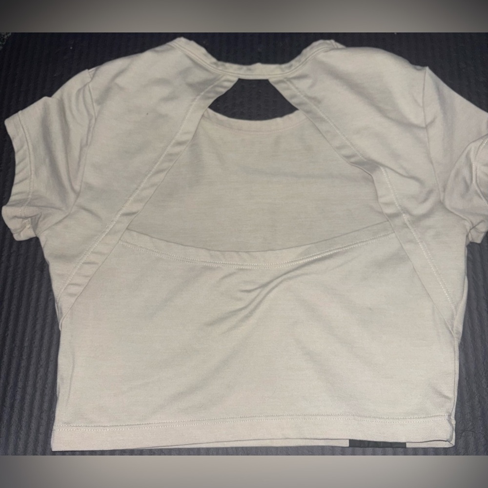 Alphalete top - Picture 4 of 5